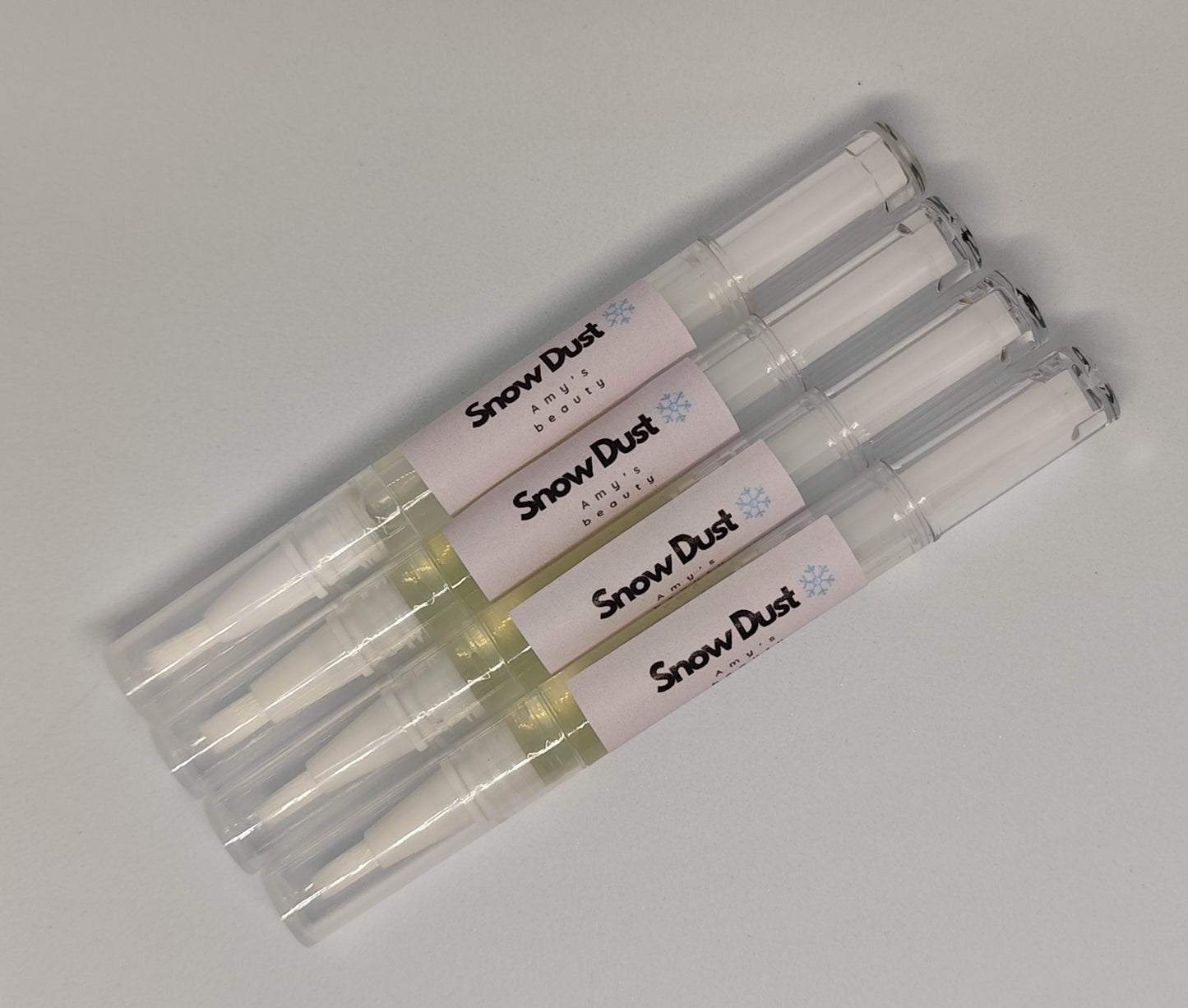 Snow dust cuticle oil pen