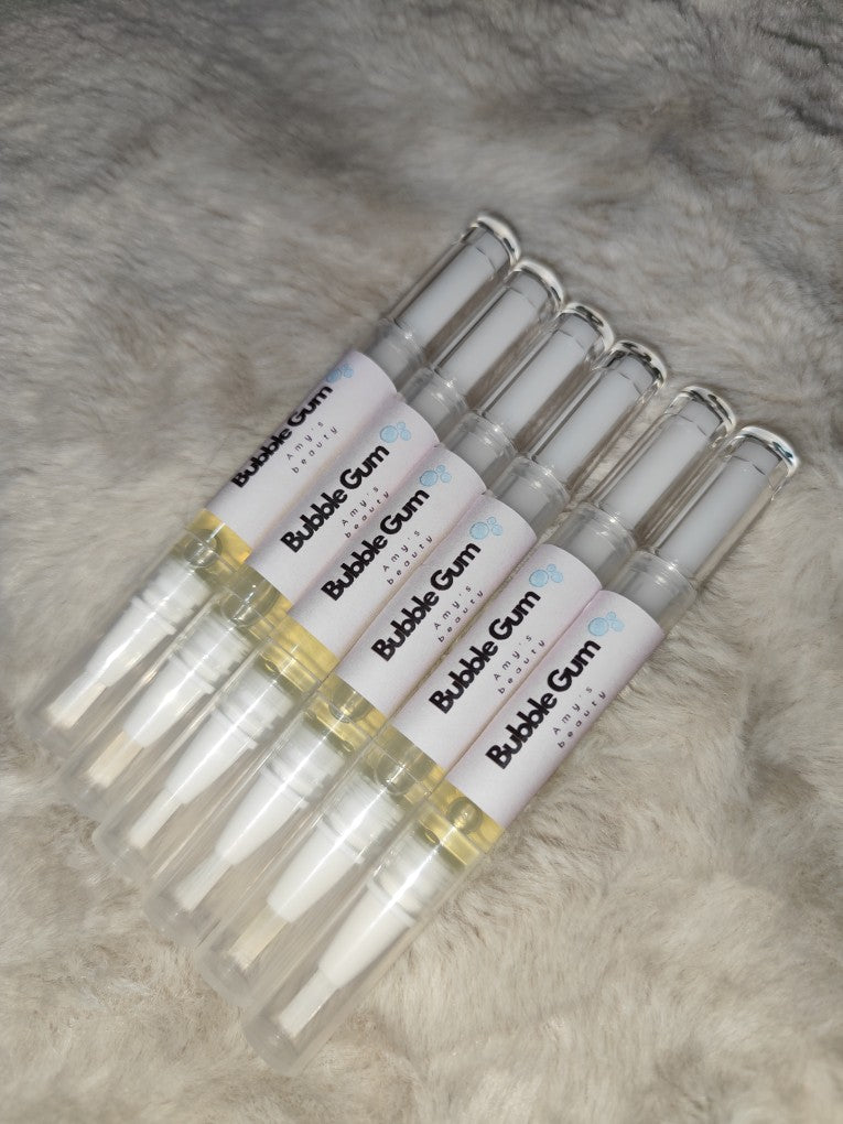 Bubble gum cuticle oil pen